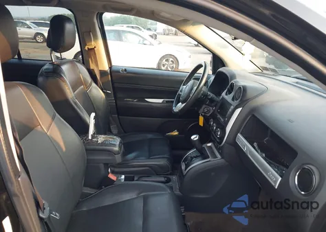 2016 Jeep Compass High Altitude Edition из США, поврежденный, VIN 1C4NJDEB4GD768474